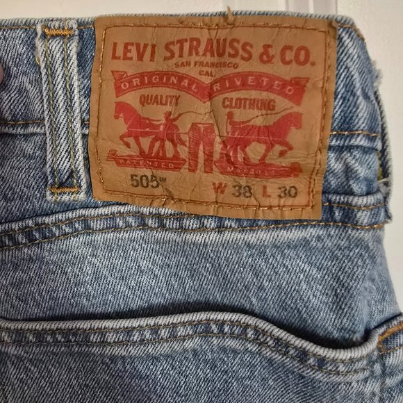 Mens Levis 505 Jeans 38 x 30 505 Regular Fit Light Wash - Picture 2 of 3